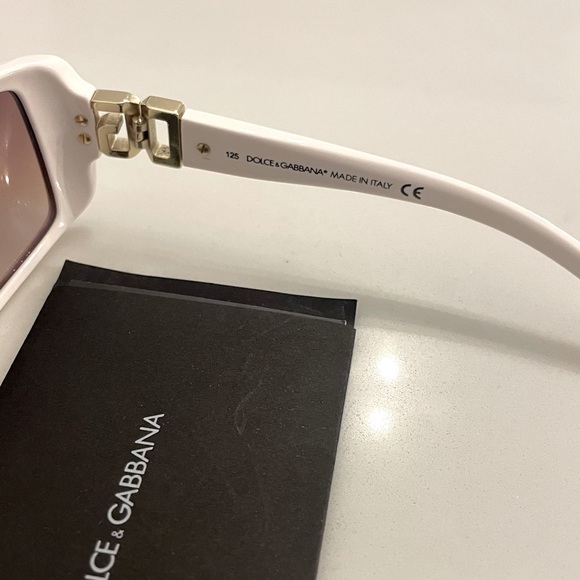 AUTHENTIC DOLCE GABANNA SUNGLASSES - Picture 3 of 3